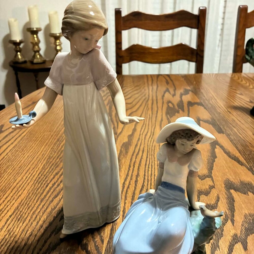 Vintage Lladró Porcelain Figurine Pair – Handmade in Spain